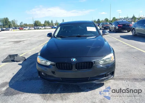 2017 BMW 320I xDrive из США, поврежденный, VIN WBA8E5G58HNU41454